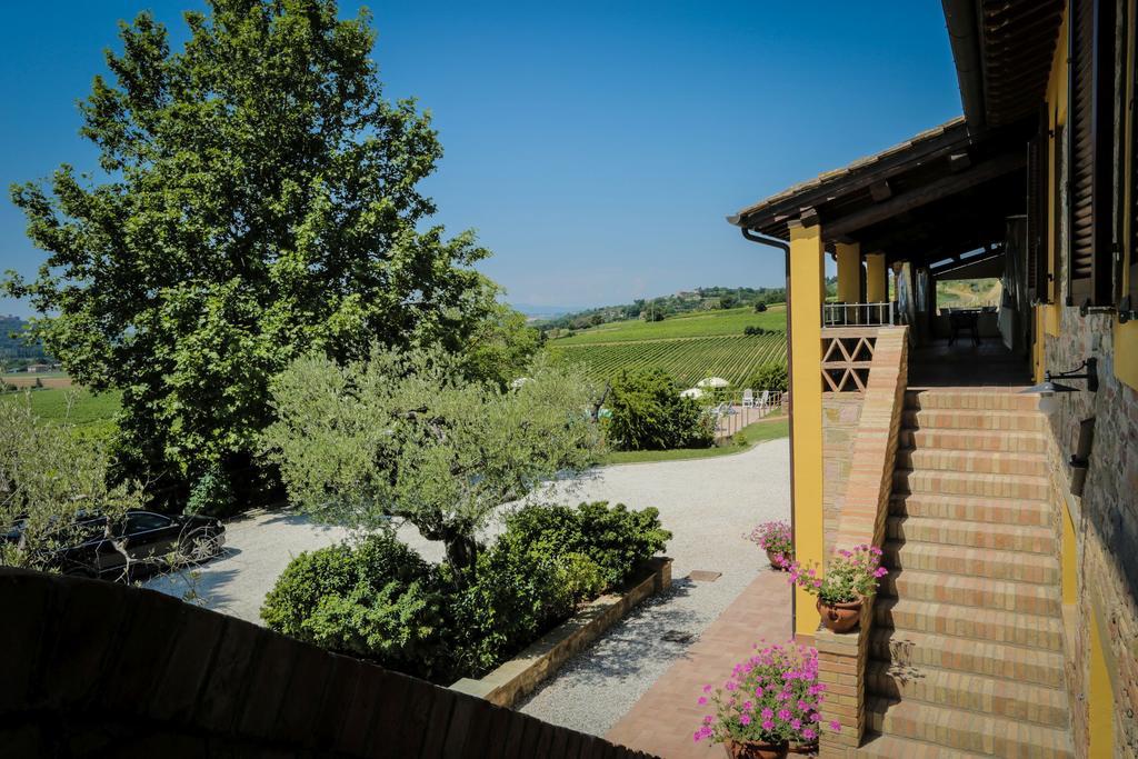 Agriturismo Il Divin Casale Villa Torgiano Exterior photo